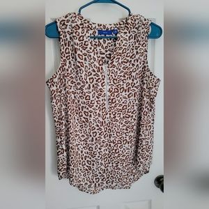 Sleeveless blouse